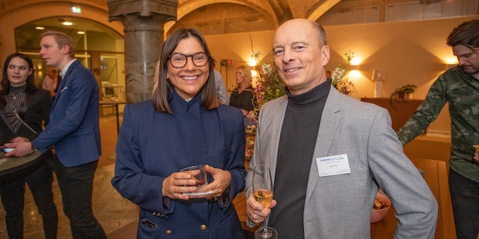 Se mingelbilderna från Mötesbaren på Posthuset