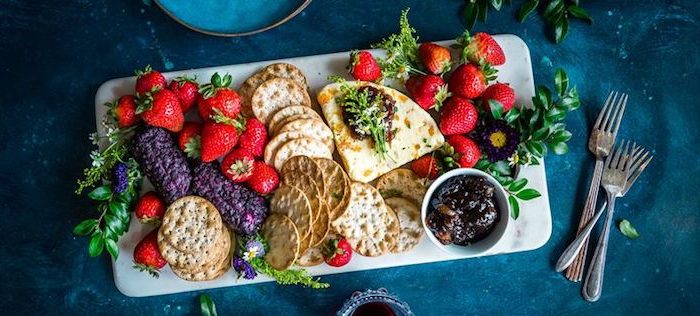 Storaffär: Compass Group köper Fazer Food Services