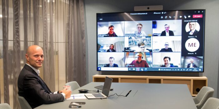 If siktar på att halvera affärsresorna 2022