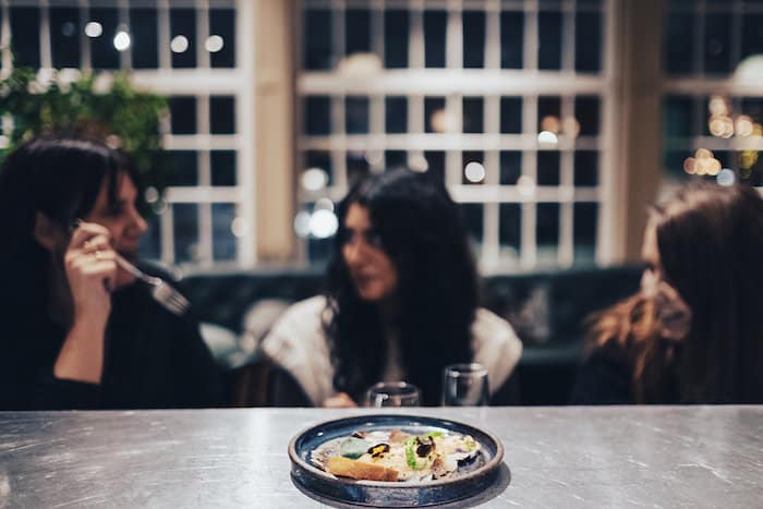 Exklusivt Chef’s Table eller mingelmiddag för 1 000 personer – ingen dag är den andra lik i Cirkus kök