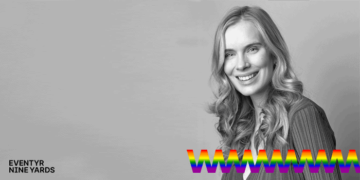 Det minsta ni kan göra är att sätta pridefärger på er logga!